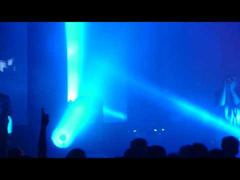 THE SISTERS OF MERCY Something Fast [Live 2019 Paris]