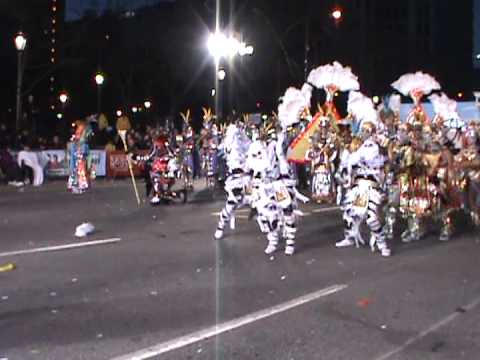 Pennsport String Band - Mummers in De-Nile (11) 2013 Judging Area.MPG