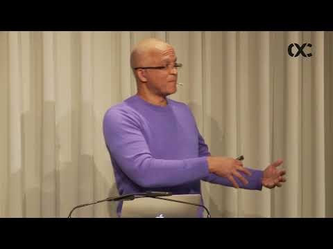 microXchg 2018 - Managing data consistency in a microservice architecture using Sagas