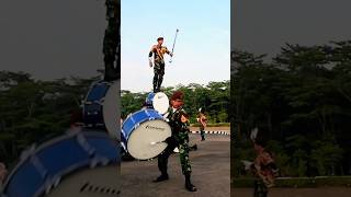 Download lagu ATRAKSI BASS DRUM DAN PENATARAMA DRUMBAND GITA DIRGANTARA TARUNA AAU 🇲🇨 mp3 Download lagu ATRAKSI BASS DRUM DAN PENATARAMA DRUMBAND GITA DIRGANTARA TARUNA AAU 🇲🇨 mp3