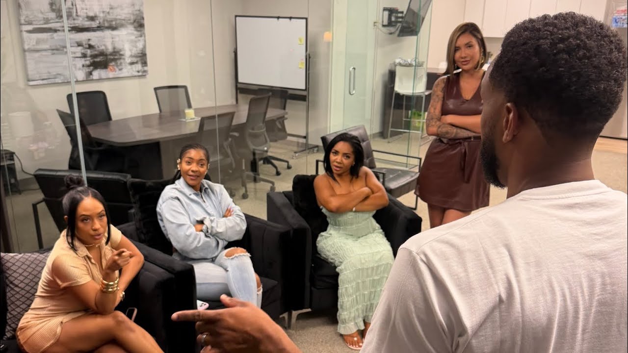 Chase calls Ernestine a “hoe” by mistake at the Podcast Girls Audition