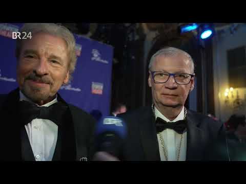 TV-Bericht: Günther Jauch erhält Karl-Valentin-Orden - Laudator Thomas Gottschalk