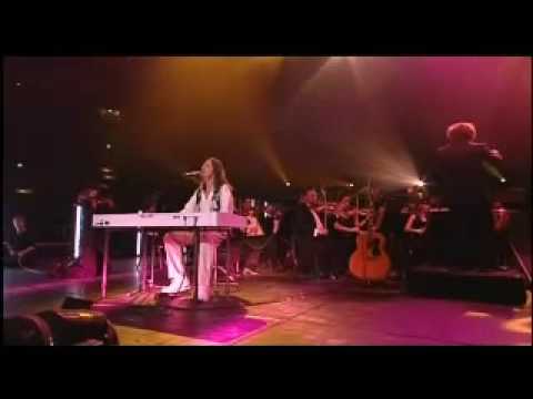 Dreamer by Supertramp co-founder Roger Hodgson, writer and composer w Orchestra