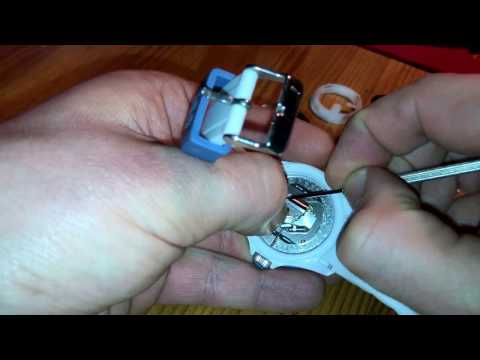 Armbanduhr Batterie Wechsel mit verschraubtem Boden ICE Watch Anleitung