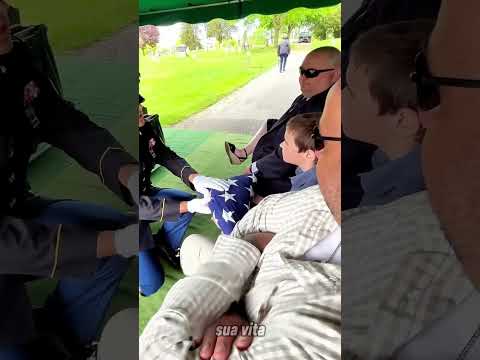 Era pieno di orgoglio per suo padre. #shortsvideo