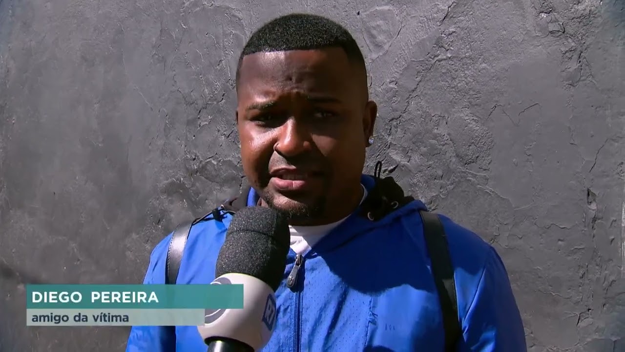 Motociclista morre ao cair embaixo de ônibus em Belo Horizonte