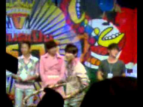 110405 - ZE:A Channel [V] Thailand 2 (fancam siwan).3gp
