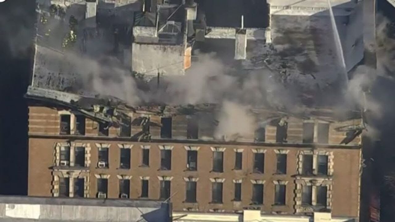 New York, incendio in un edificio di 6 piani a Manhattan