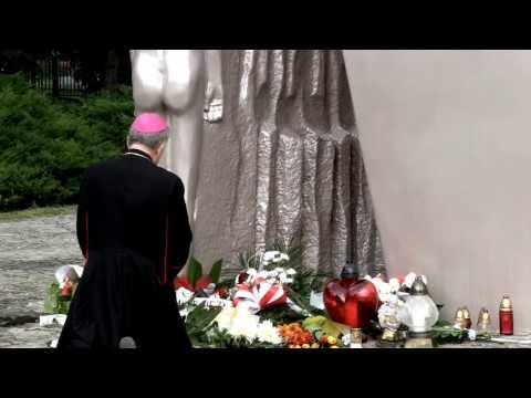 Abp Jędraszewski uczcił pamięć dzieci z Przemysłowej