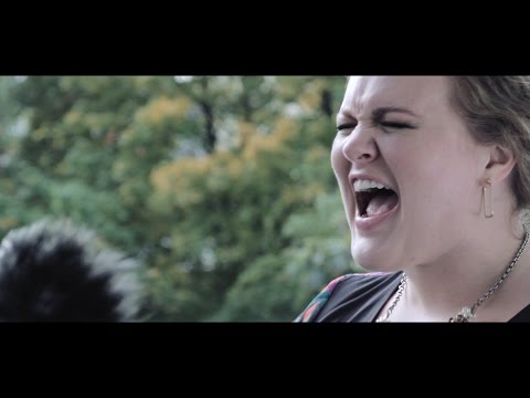 Britney Spears - Oops I Did It Again (Alexa Shoen cover)