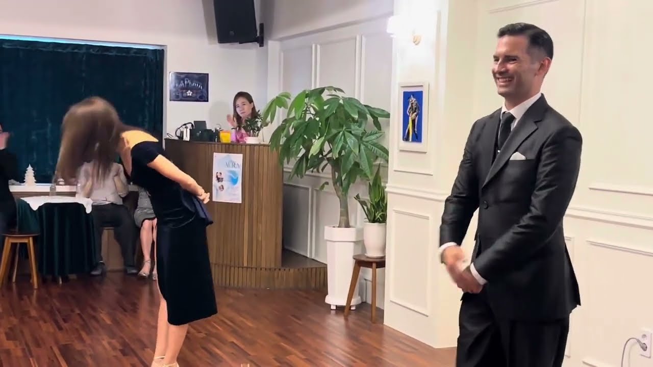 Video thumbnail for Pelin & Miguel Calvo 2:3 20231015일청주 아우라밀롱가