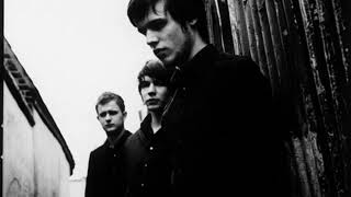 White Lies - E.S.T (karaoke)