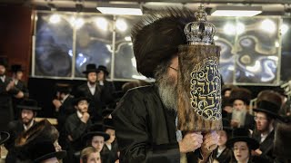 הרב אלימלך בידרמן שליט"א בסיום כתיבת אותיות לספר תורה במירון | Rabbi Elimelech Biderman in Meron