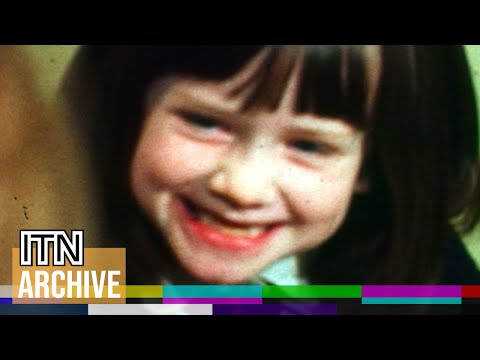 School Children Talking About Christmas (1972)