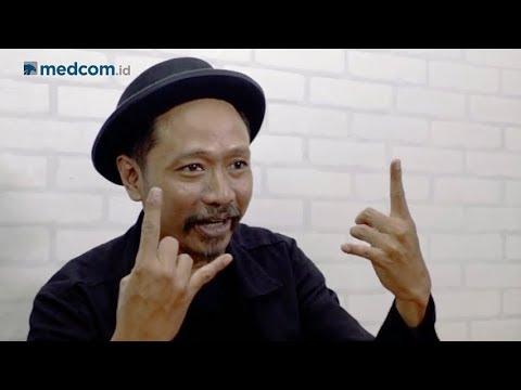 Buluk 'Superglad' Ungkap Pilihan Politiknya di Shindu's Scoop