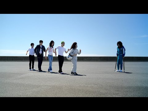 Miniatura de Moving Forward