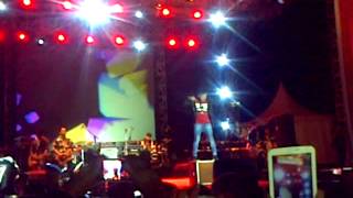 Download lagu REPVBLIK LIVE CONCERT SERUNI BEACH BANTAENG mp3 Download lagu REPVBLIK LIVE CONCERT SERUNI BEACH BANTAENG mp3