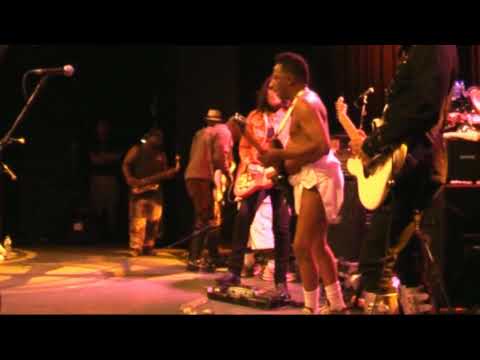 George Clinton & Parliament-Funkadelic - Pumpin' it up 2009
