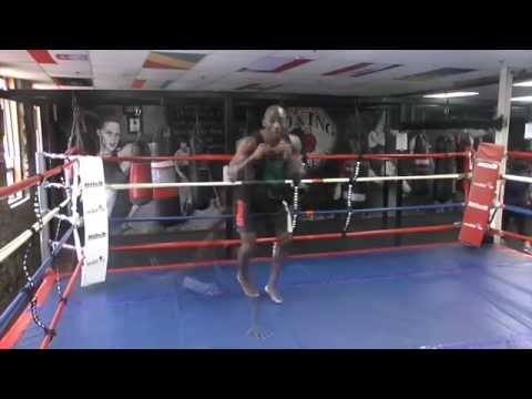 MMA Workout - Combat Finisher Minute Drill