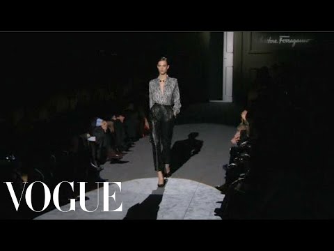 Salvatore Ferragamo Ready to Wear Fall 2011 Vogue Fashion Week Runway Show
