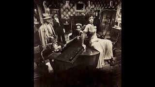 Chic - My Feet Keep Dancing