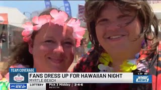 CCMF fans show the Hawaiian spirit to honor Jimmy Buffet