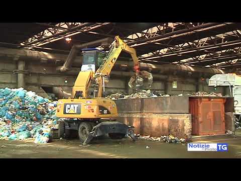 2017-08-17 PRATO - RIFIUTI, IL CALO IN SETTIMANA DI FERRAGOSTO È DEL 45%