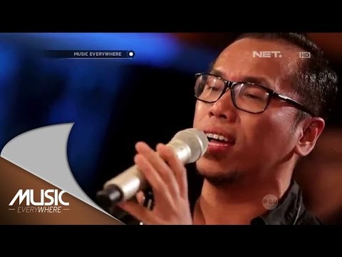 Sammy Simorangkir - Sedang Apa dan Di mana (Live at Music Everywhere) *