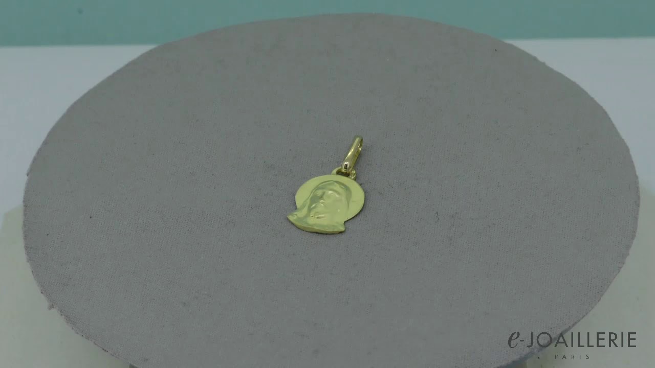 www.e-joaillerie.com - Pendentif or jaune 18 carats Christ