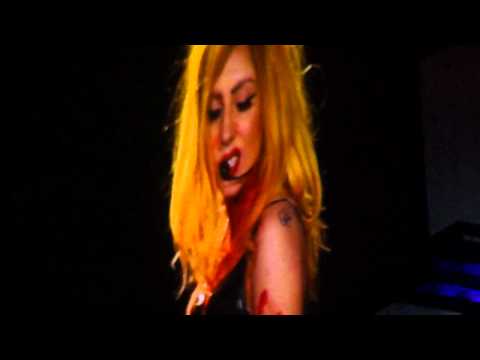HD LADY GAGA - BULLYS DON'T PROSPER, MONSTERS PROSPER