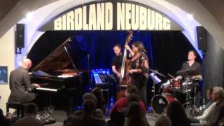 Davide Petrocca Trio feat. Deborah Carter - &quot;Lullaby of Birdland&quot;
