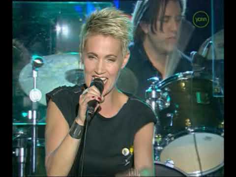 Live In Barcelona 26.03.01 (Sala Bikini) のサムネイル