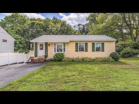 136 Mount Pleasant St, Lowell MA - Leah Paglia - Tel: 978-399-9951