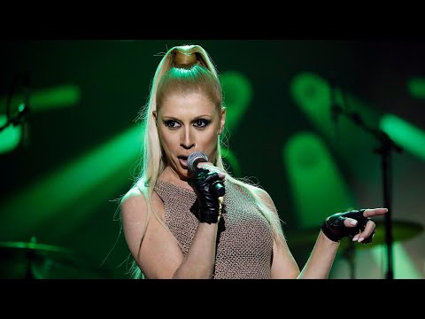 Eva Isanta imita a Marta Sánchez en 'Superstar' - Tu Cara Me Suena