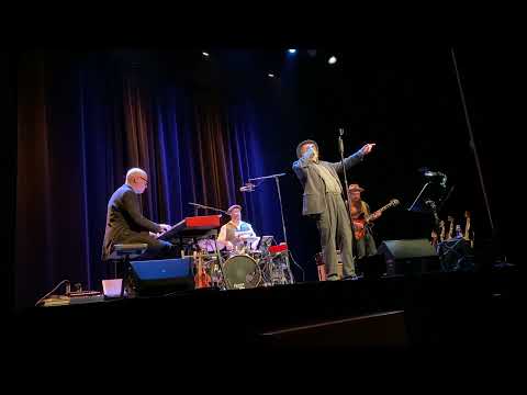 Stiller Has mit Abschiedstournee "Pfadfinder" live in Schaan