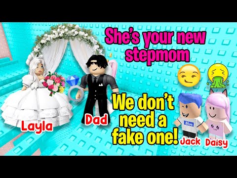 👨‍👩‍👧‍👦 TEXT TO SPEECH 🏡 Stepmother Loves Us More Than Our Own Mother ❤️ Roblox Story