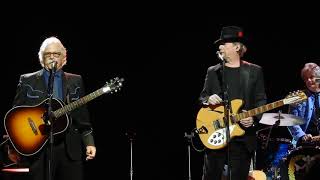 Chris Hillman, Roger McGuinn, Marty Stuart....Sing Me Back Home....7/25/18....Los Angeles