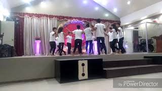 Interpretative Dance (Live Your Love by Katinas)