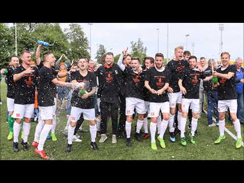 Vd Wal en Geurtsen na promotie Sparta Nijkerk