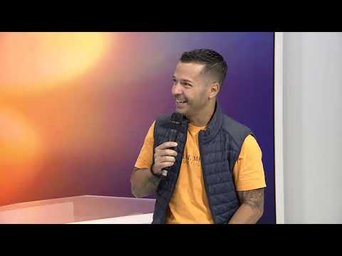 Al ritmo de Borrachixxx del cantante venezolano Xuxo, bailamos en el estudio #1 de La Tizana