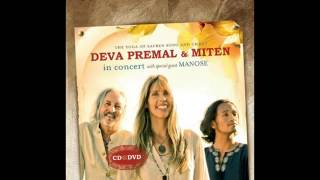 Deva Premal & Miten - In the Light of Love ( from album"In Concert" )