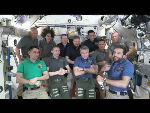EXPEDITION 69 CREW