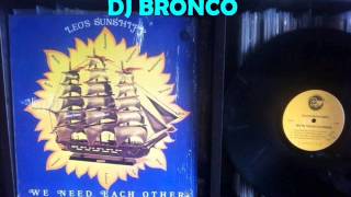 LEO'S SUNSHIPP * I'M BACK FOR MORE