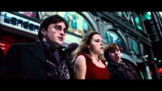 Harry Potter and the Deathly Hallows - Part 1: Review Spot #2