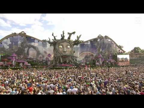 Basto -  Love Is Darkness @Tomorrowland 2011