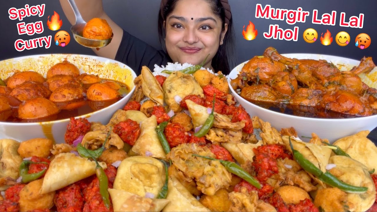 SPICY MURGIR LAL LAL JHOL, SPICY EGG CURRY WITH RICE, ALOO PAKODA, DAL PAKODA, MINI SAMOSA | MUKBANG