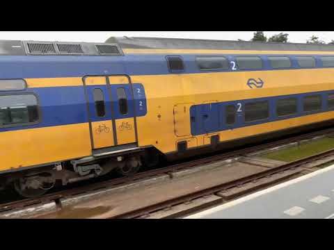 Treinen spotten station Almere Buiten