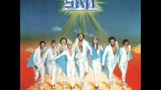 SKYY-Who's Gonna Love Me