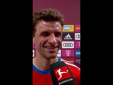 Eigentlich sollte nur Müller interviewed werden, Deniz Aytekin kam aber dazwischen. 😄 #shorts