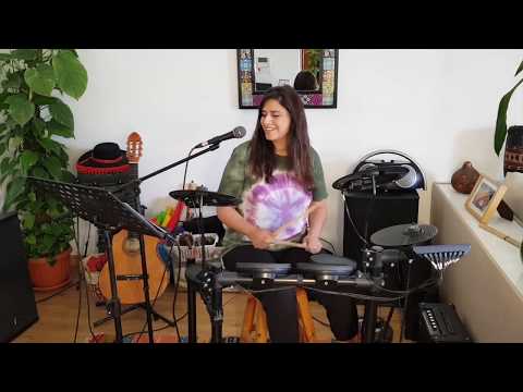 Rula Zaki singing: "Here Comes the Sun" from Home - رولا زكى April 2020